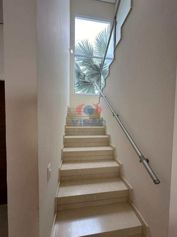 Casa - Sobrado para aluguel no Residencial Beira da Mata: