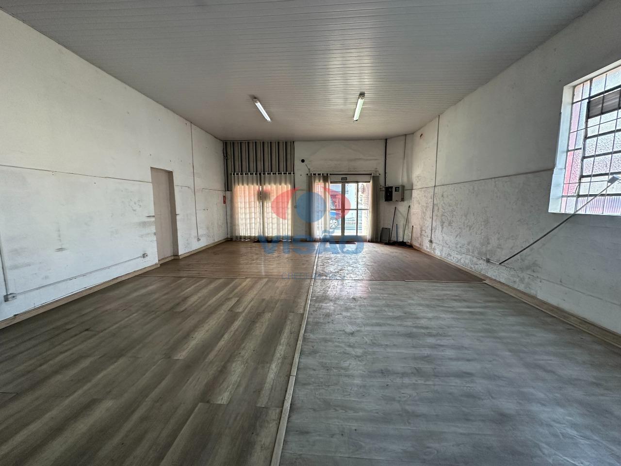 Salão para aluguel no Jardim Rossignatti: 