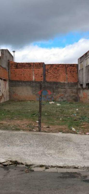 Terreno à venda no Jardim Morada do Sol: 