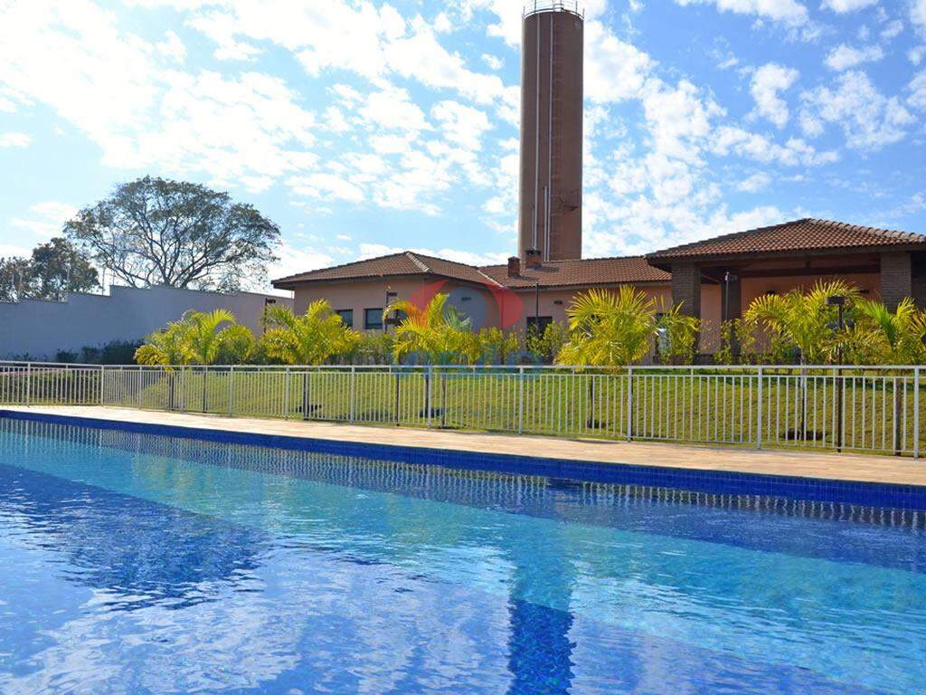 Terreno em condomínio à venda no Jardim Celani: 