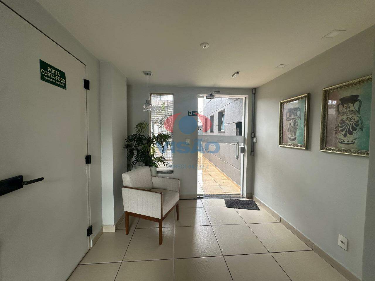 Apartamento para aluguel no Centro: Hall de Entrada