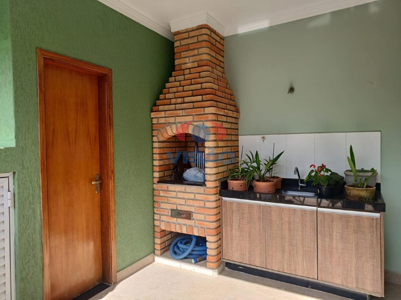 Casa à venda no Jardim Regina: