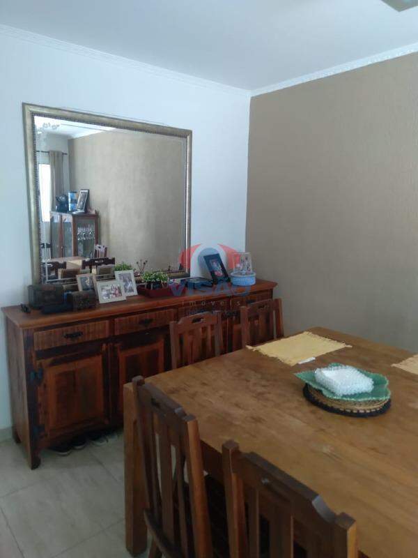 Casa à venda no Jardim Juscelino Kubitschek: