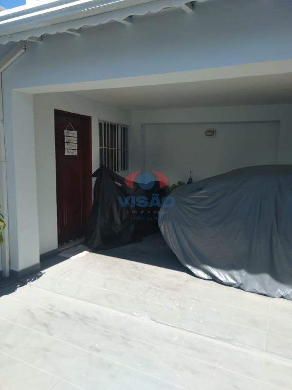 Casa à venda no Jardim Juscelino Kubitschek: