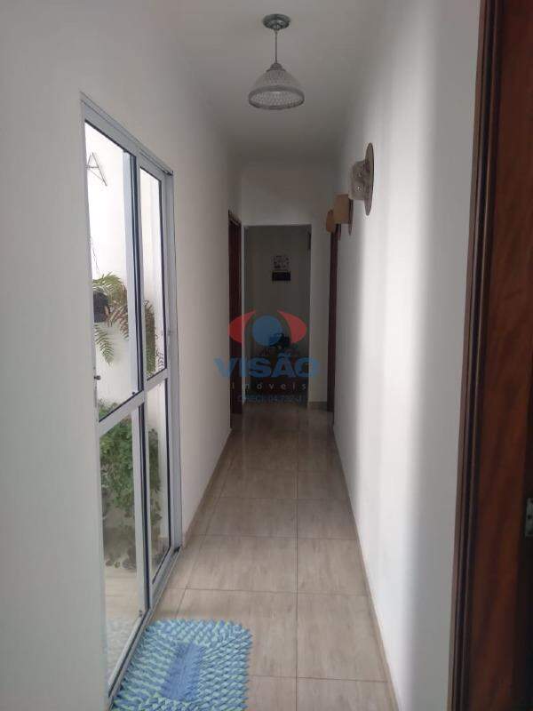 Casa à venda no Jardim Juscelino Kubitschek: