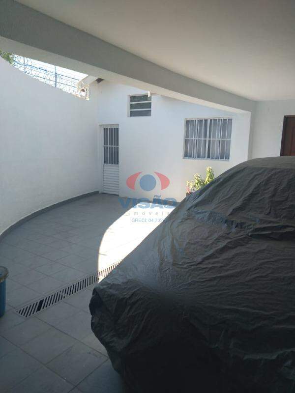 Casa à venda no Jardim Juscelino Kubitschek: