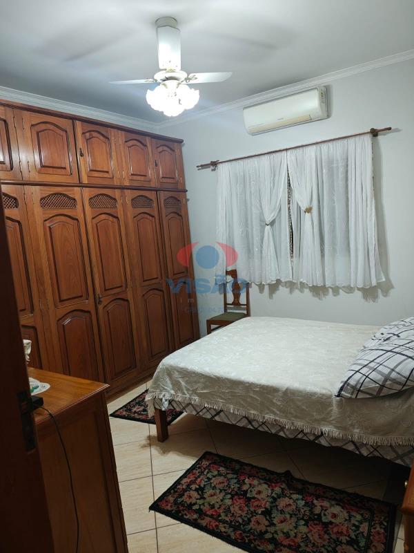 Casa à venda no Jardim Santa Rita: