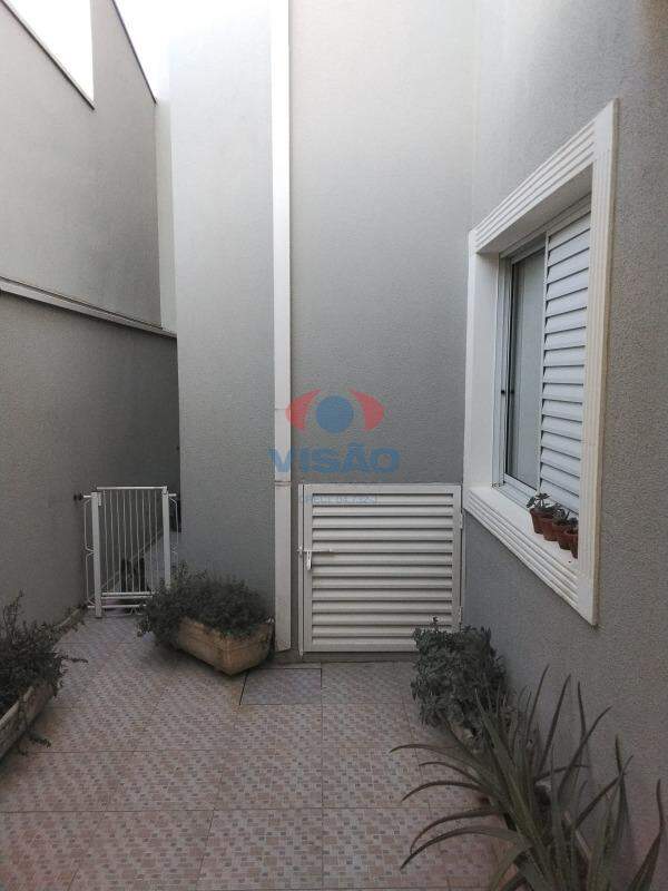 Casa - Sobrado à venda no Jardim Valença: 