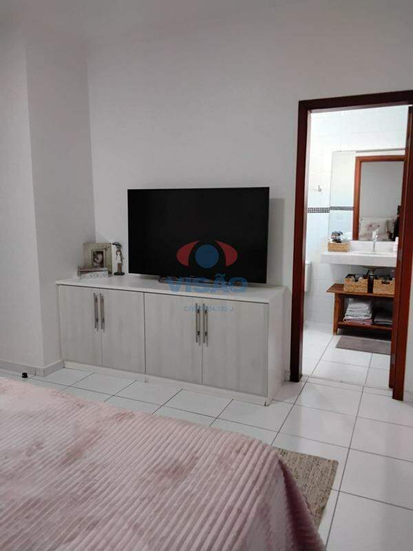 Casa - Sobrado à venda no Jardim Valença: 