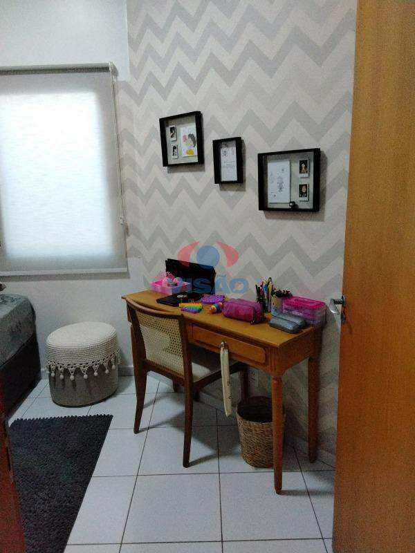 Casa - Sobrado à venda no Jardim Valença: 