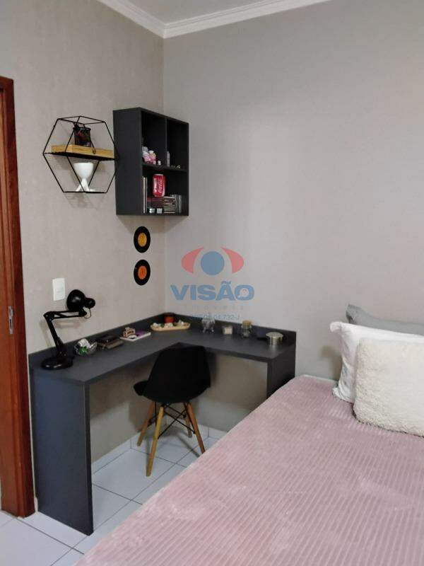 Casa - Sobrado à venda no Jardim Valença: 