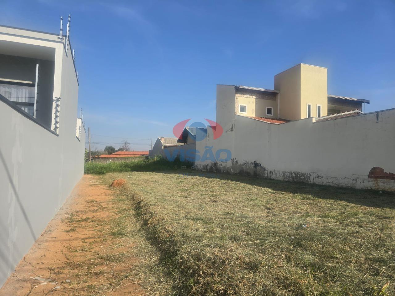 Terreno à venda no Jardim Esplanada: 