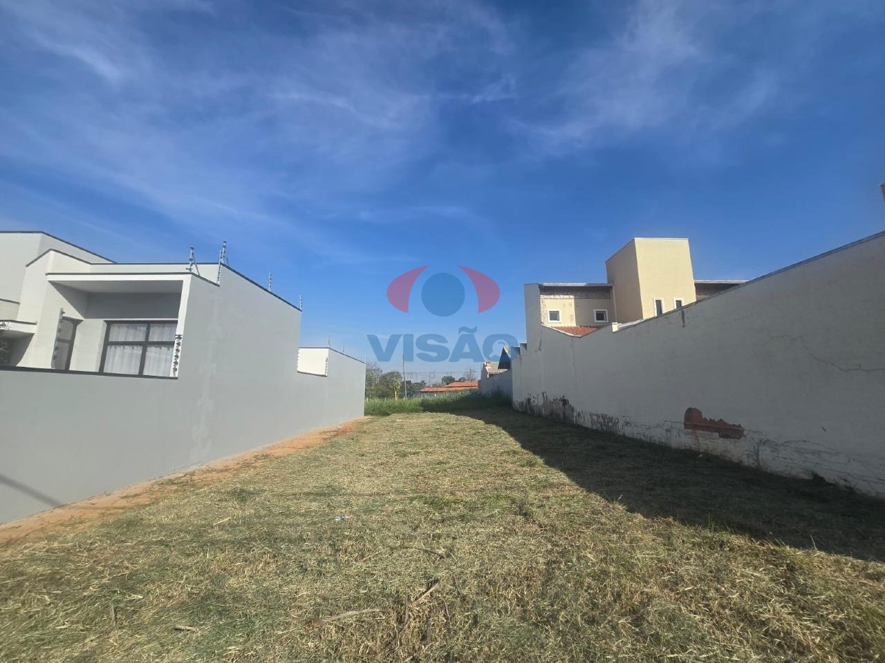 Terreno à venda no Jardim Esplanada: 