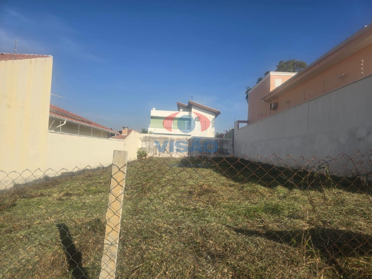 Terreno à venda no Jardim Esplanada: 