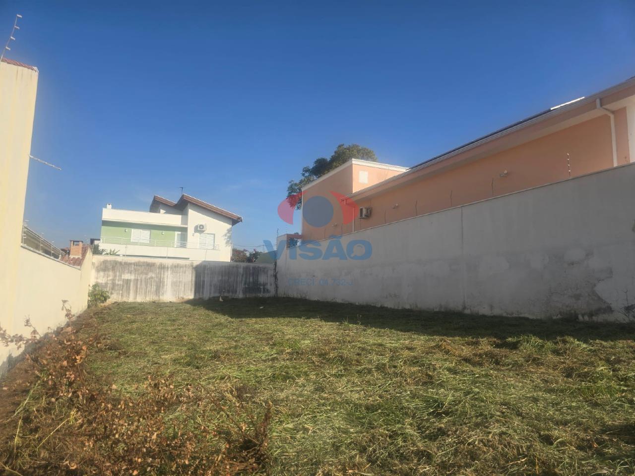 Terreno à venda no Jardim Esplanada: 