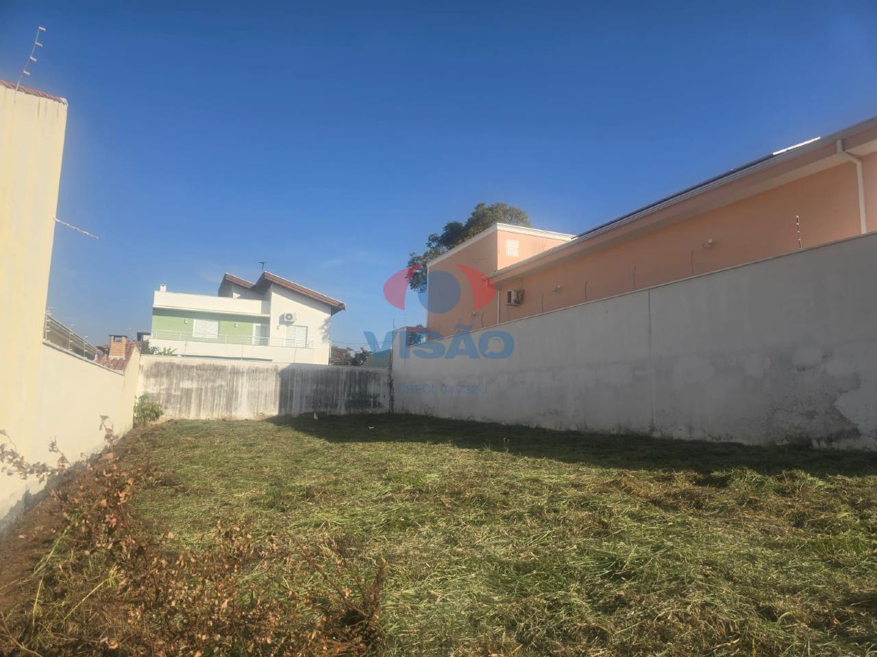 Terreno à venda no Jardim Esplanada: 