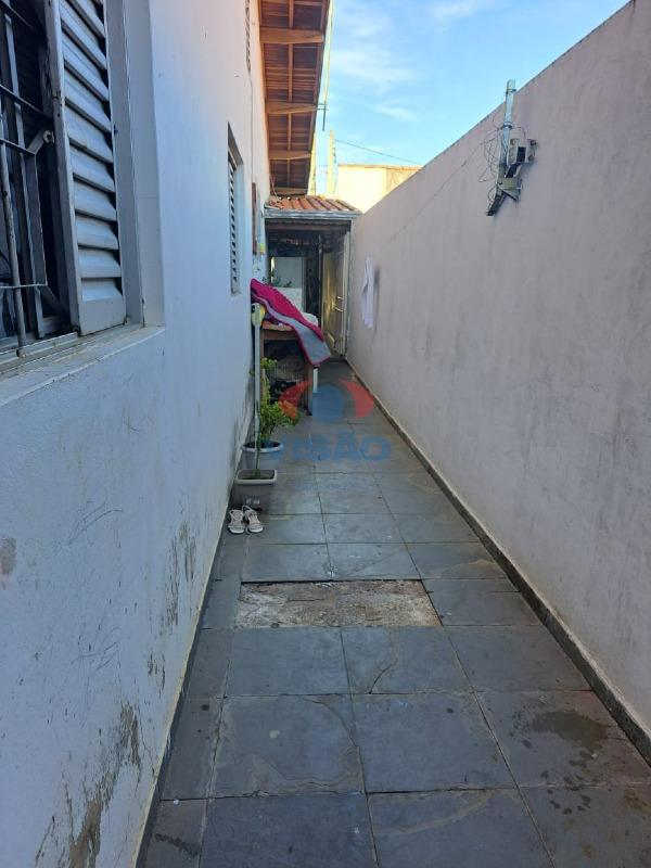 Casa à venda no Jardim Alice: 