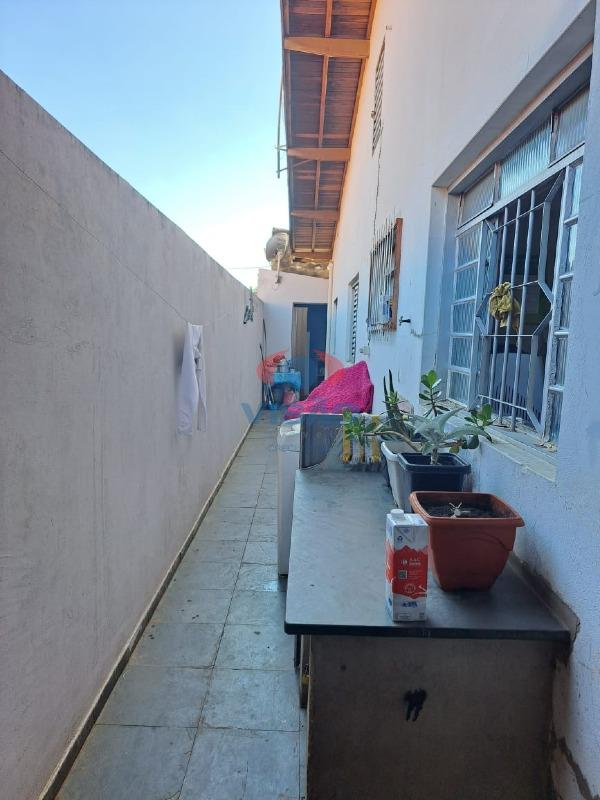 Casa à venda no Jardim Alice: 