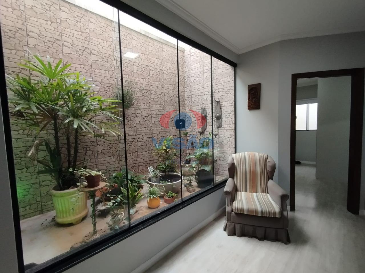 Casa à venda no Jardim Europa II: 