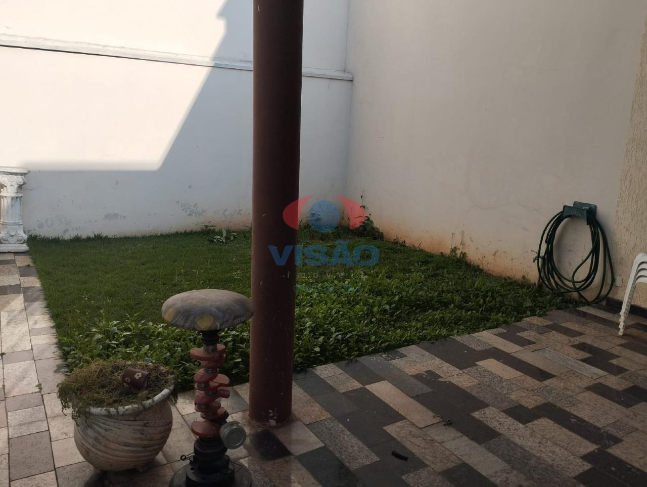 Casa à venda no Jardim Europa II: