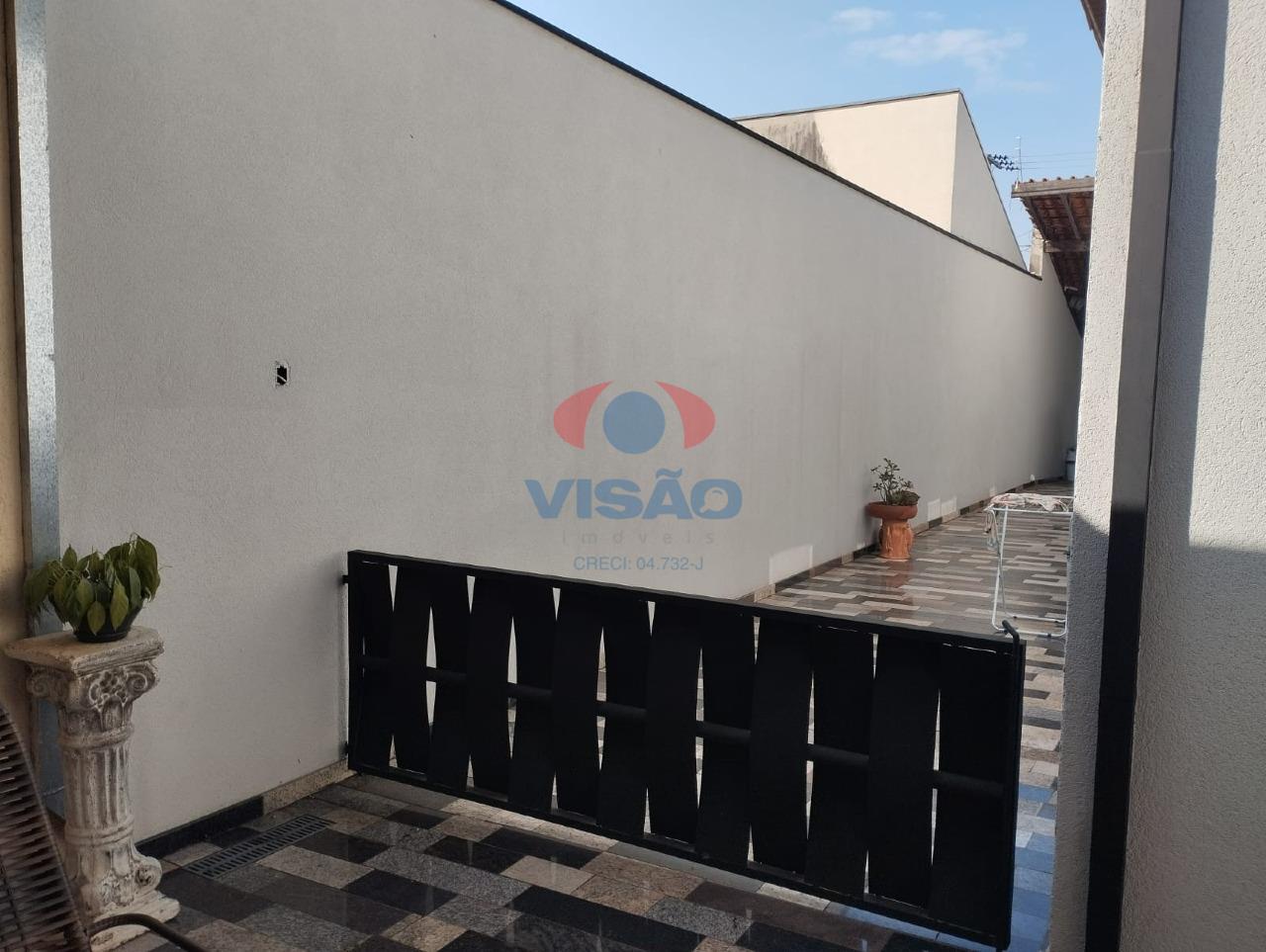 Casa à venda no Jardim Europa II: