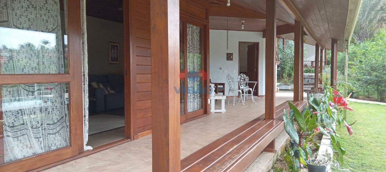 Chácara em condomínio à venda no Condomínio Itaembu: 