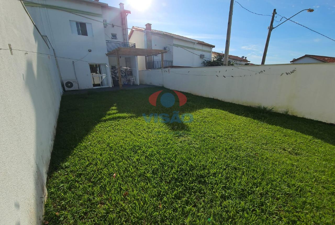 Casa em condomínio à venda no Chácara Belvedere: 