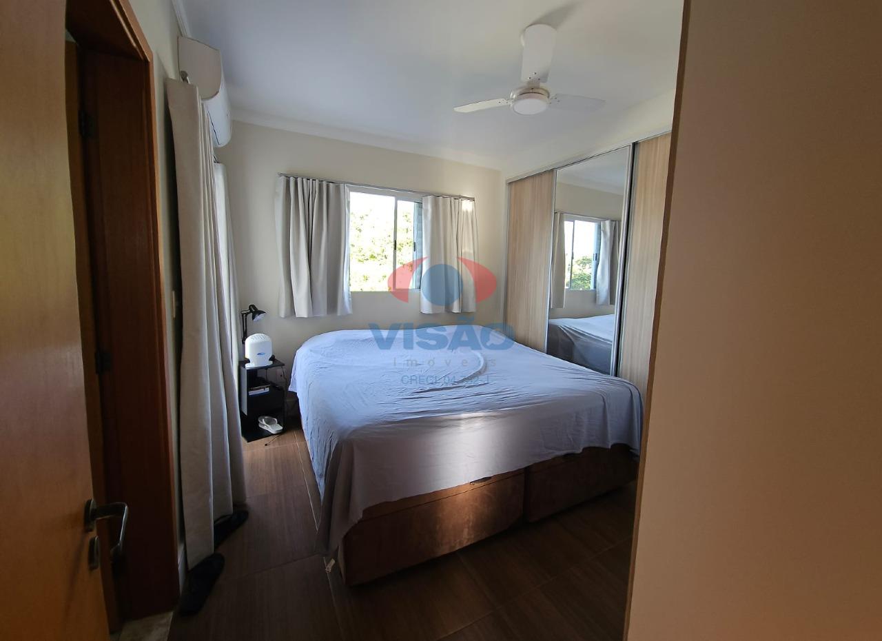 Casa em condomínio à venda no Chácara Belvedere: 