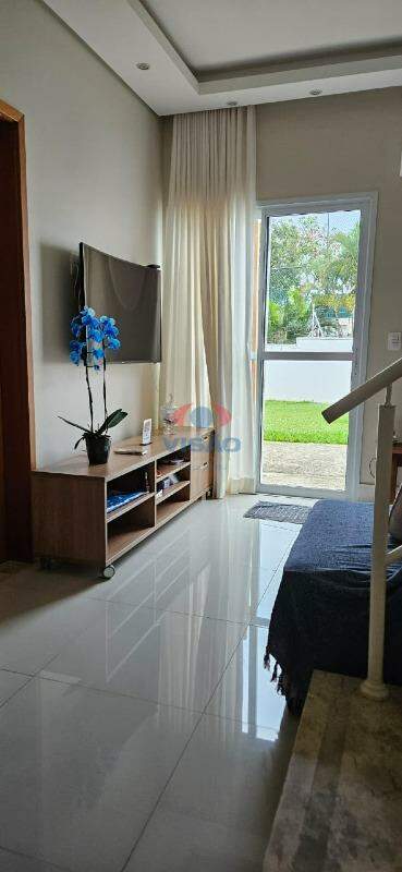 Casa em condomínio à venda no Chácara Belvedere: