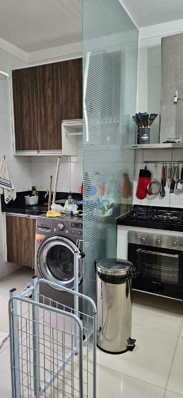 Casa em condomínio à venda no Chácara Belvedere: