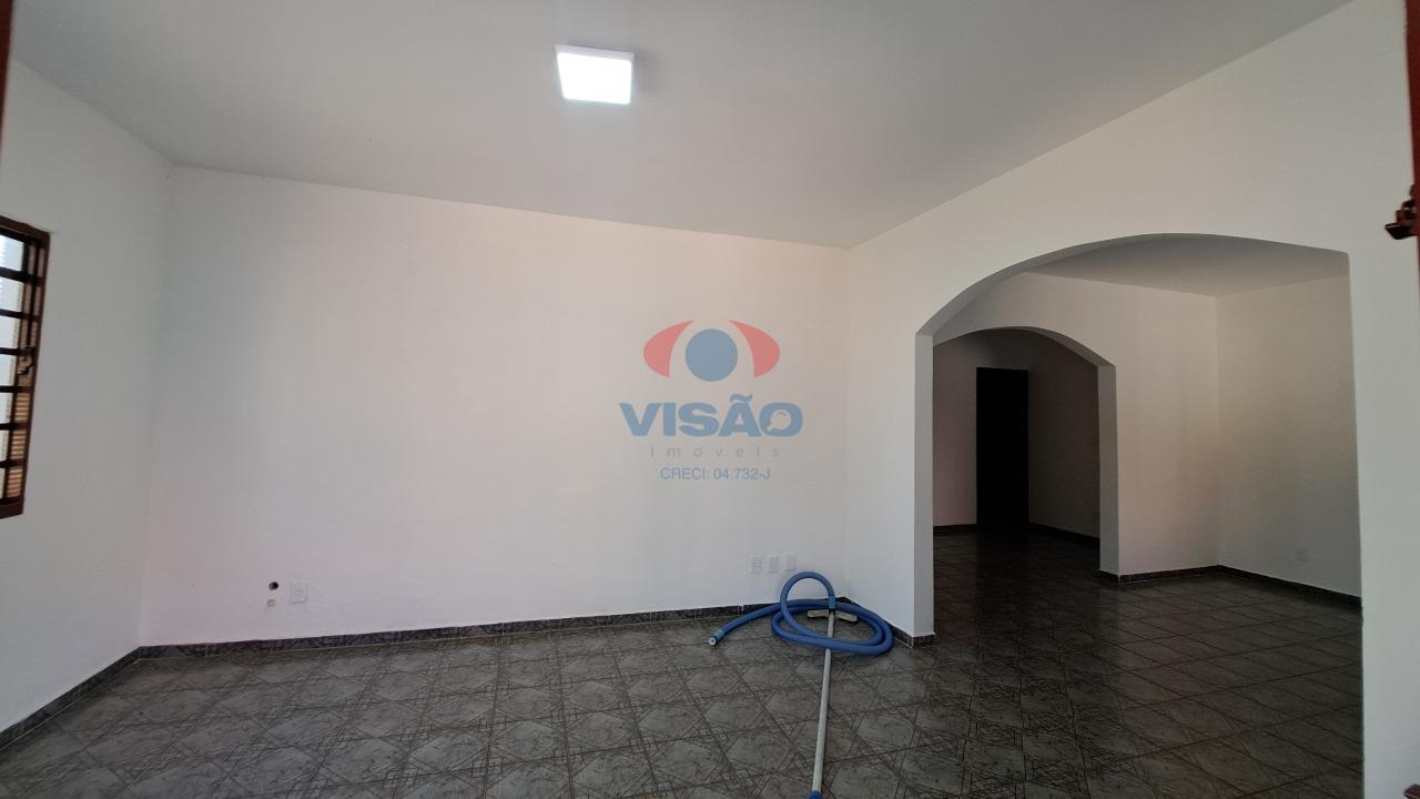 Chácara à venda no Parque das Bandeiras: 