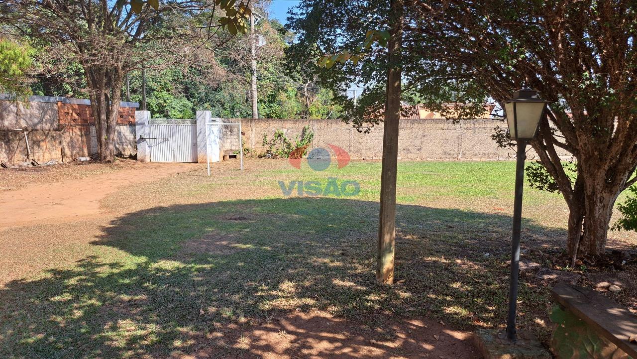 Chácara à venda no Parque das Bandeiras: 