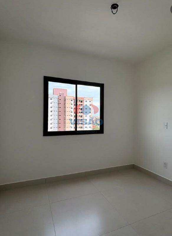 Apartamento à venda no Jardim Santiago: 