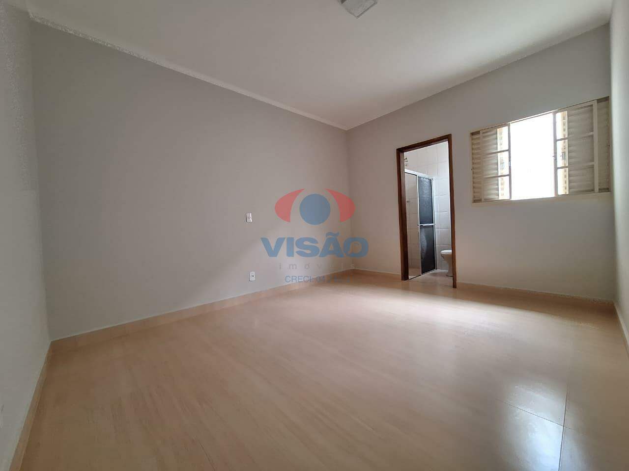 Casa à venda no Jardim Tropical: 