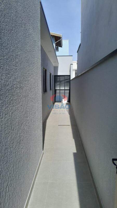 Casa à venda no Vila Florença: Corredor lateral