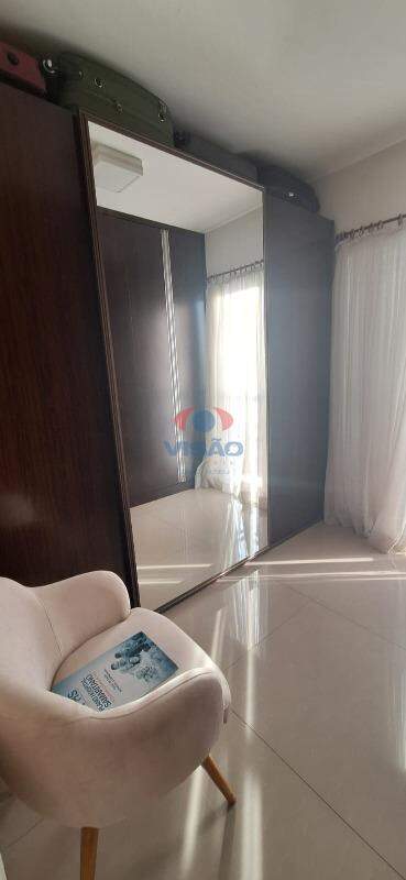 Casa em condomínio à venda no Chácara Belvedere: 