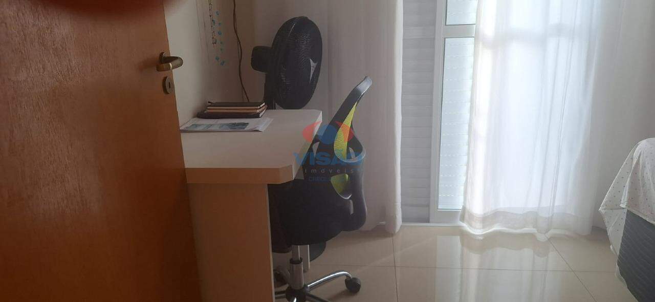 Casa em condomínio à venda no Chácara Belvedere: 