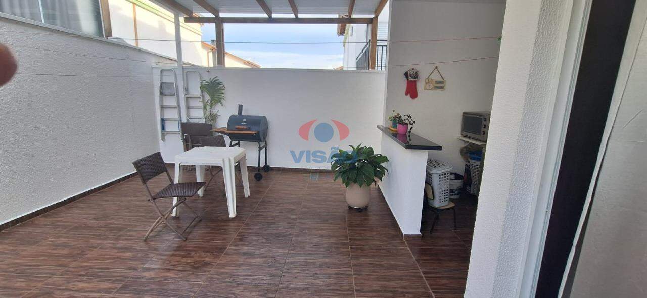 Casa em condomínio à venda no Chácara Belvedere: 