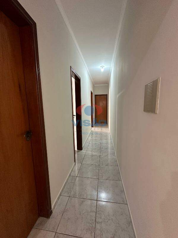 Casa à venda no Jardim Eldorado: CORREDOR INTERNO