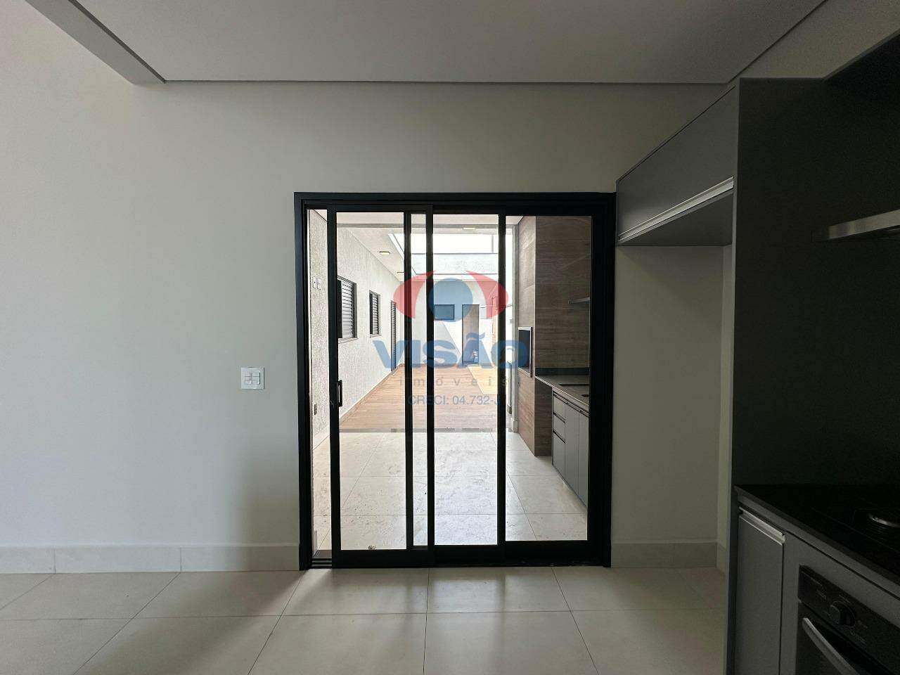 Casa em condomínio para aluguel no Jardim Mantova: 