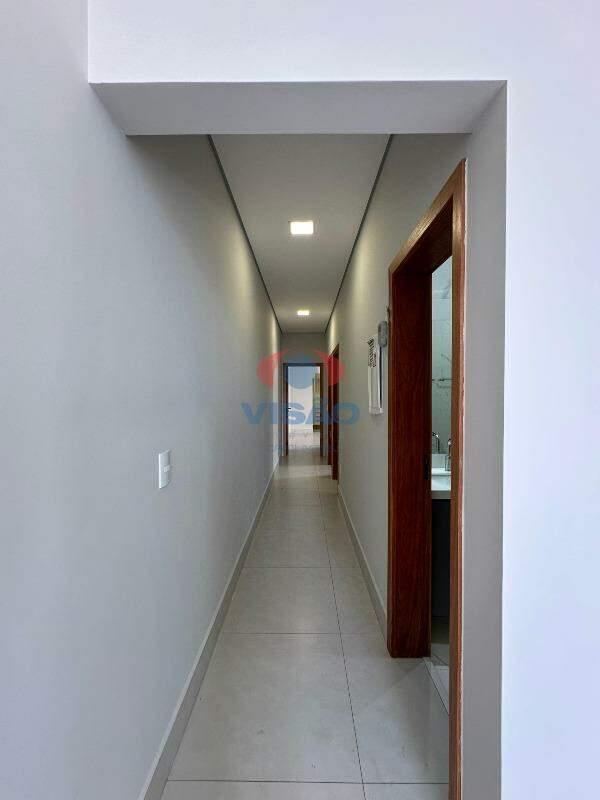Casa em condomínio para aluguel no Jardim Mantova: 