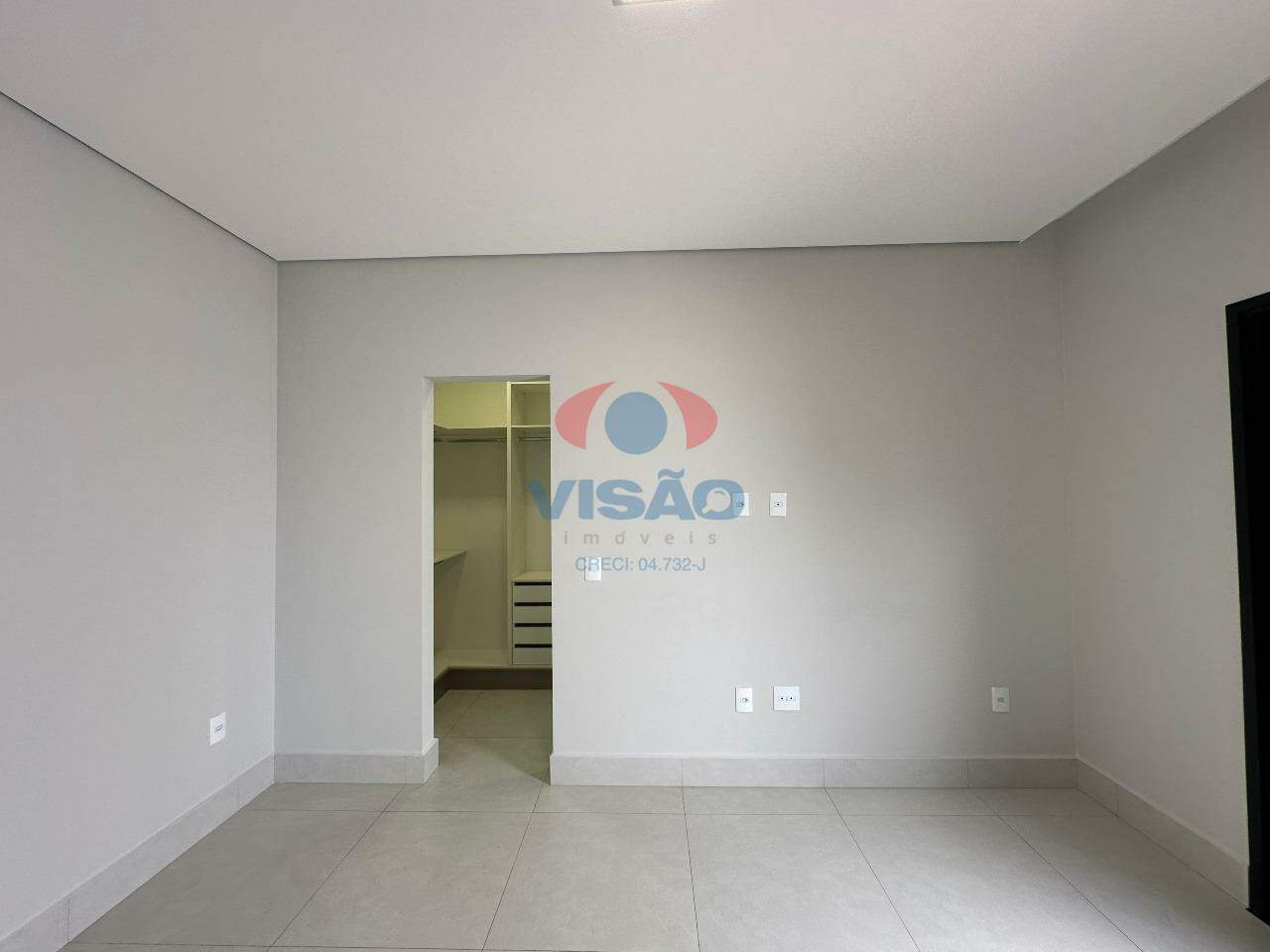 Casa em condomínio para aluguel no Jardim Mantova: 