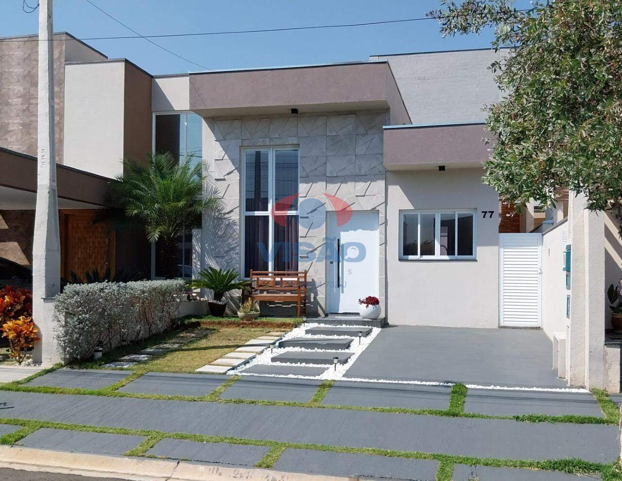 Casa em condomínio à venda no Jardins do Império: