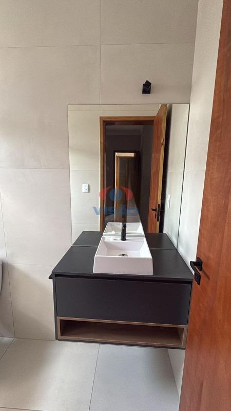 Casa à venda no Vila dos Canários: 