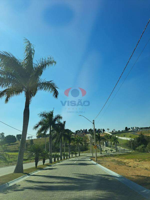 Terreno em condomínio à venda no Loteamento Villagio PelaVida: