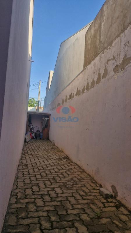 Casa à venda no Jardim dos Tucanos: