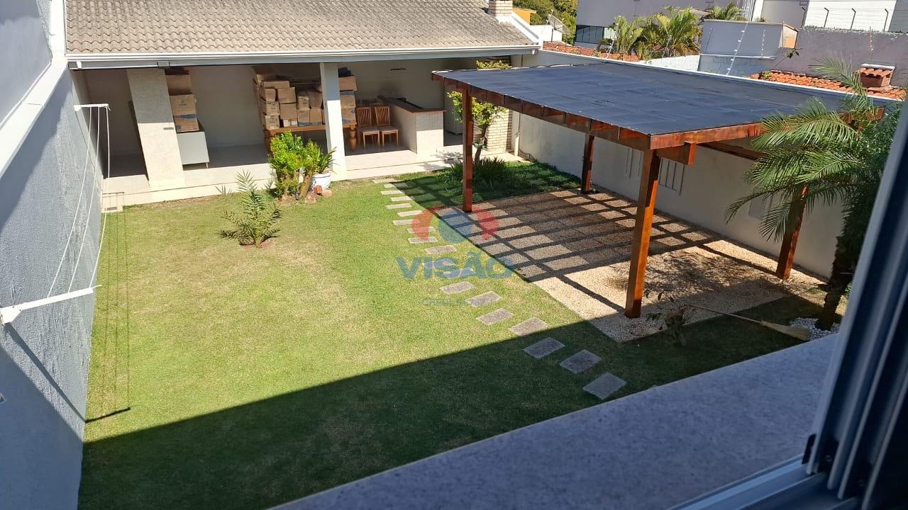 Casa à venda no Centro: