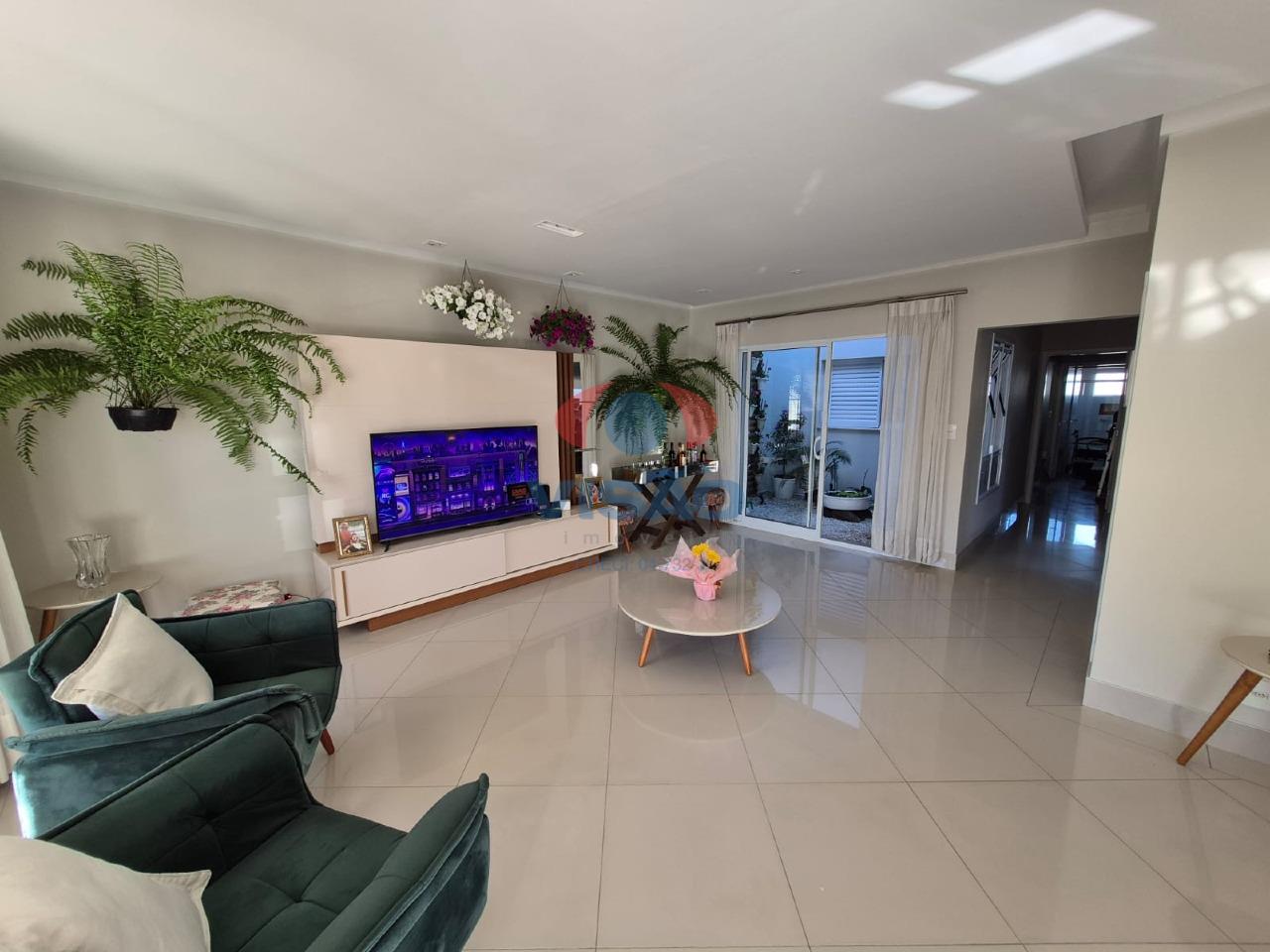 Casa à venda no Centro: