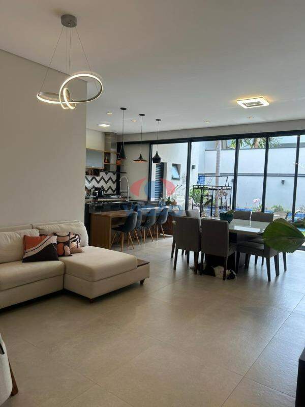 Casa em condomínio à venda no Jardim Residencial Dona Maria José: