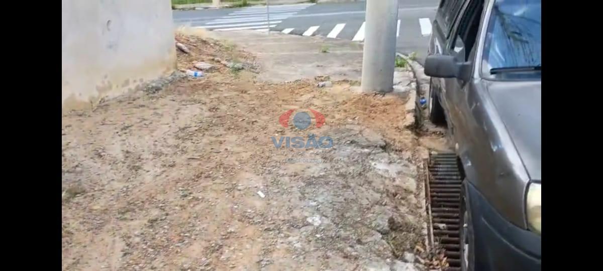 Terreno à venda no Jardim dos Colibris: 